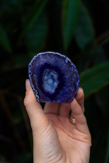 Purpe Agate Cave with Druzy
